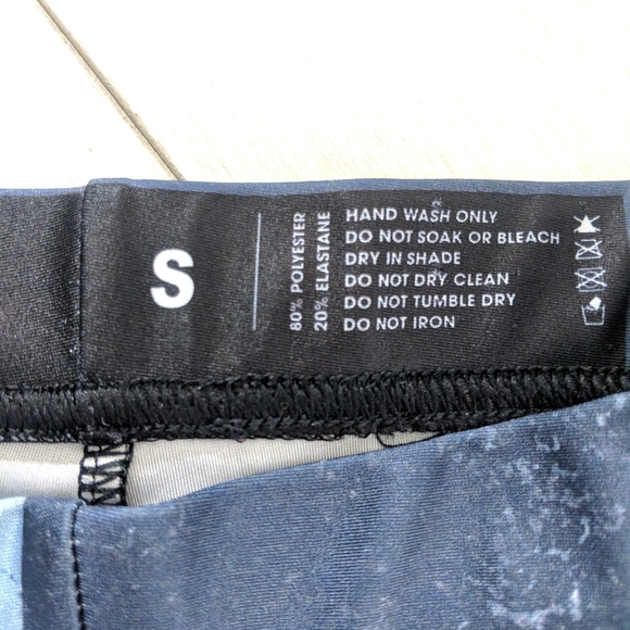 Blackmilk Mecha Leggings Small - Picture 5 of 8